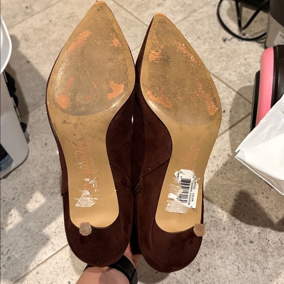 Chocolate Brown Ankle Boot Low Heel Pointed Toe - Picture 3 of 6